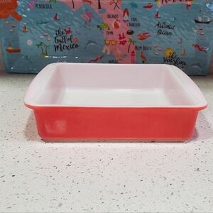Pyrex Flamingo Pink Square Baking Dish